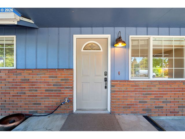 217 Sw 2ND Ct, Battle Ground, WA 98604