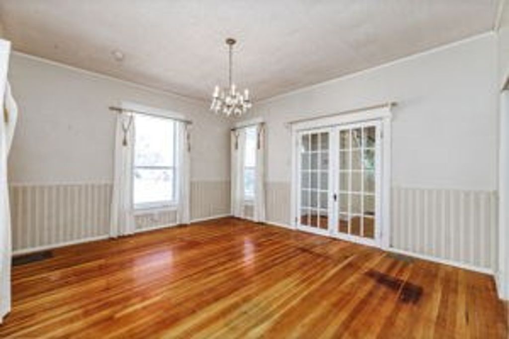 Image 13 of property listing at 1523 S David St, San Angelo, TX 76901