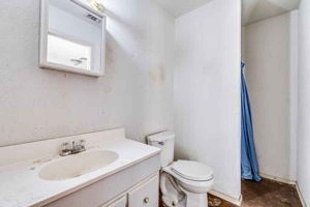 Image 36 of property listing at 1523 S David St, San Angelo, TX 76901
