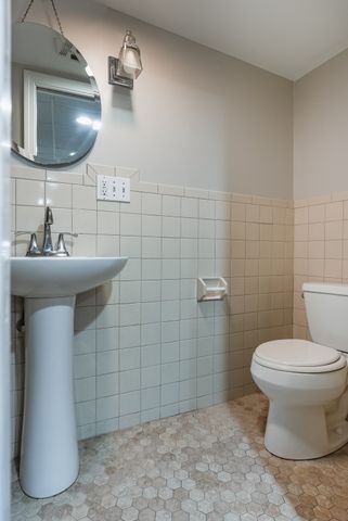 39 Ruby Ct, Dartmouth, MA 02747