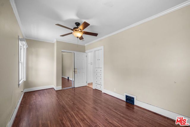 1231 S St Andrews Place, Los Angeles, CA 90019
