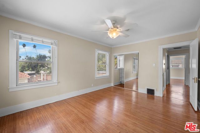 1231 S St Andrews Place, Los Angeles, CA 90019