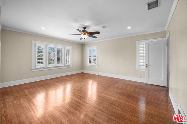 1231 S St Andrews Place, Los Angeles, CA 90019
