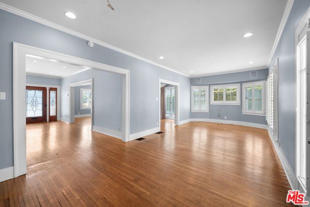 1231 S St Andrews Place, Los Angeles, CA 90019