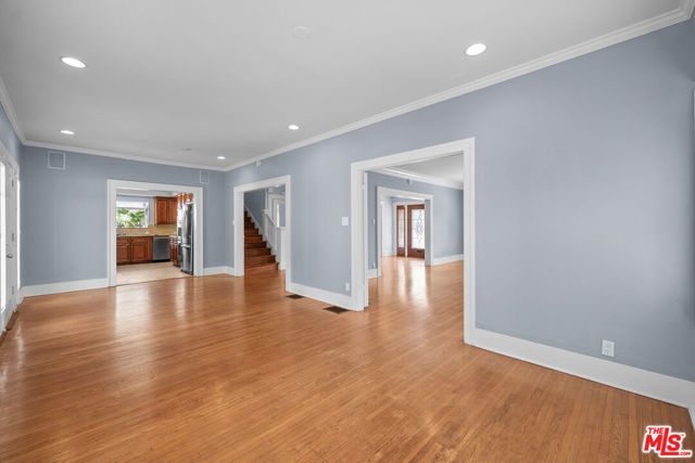 1231 S St Andrews Place, Los Angeles, CA 90019