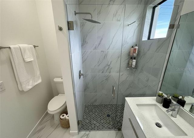 1247 KISMET PARKWAY W, Cape Coral, FL 33993