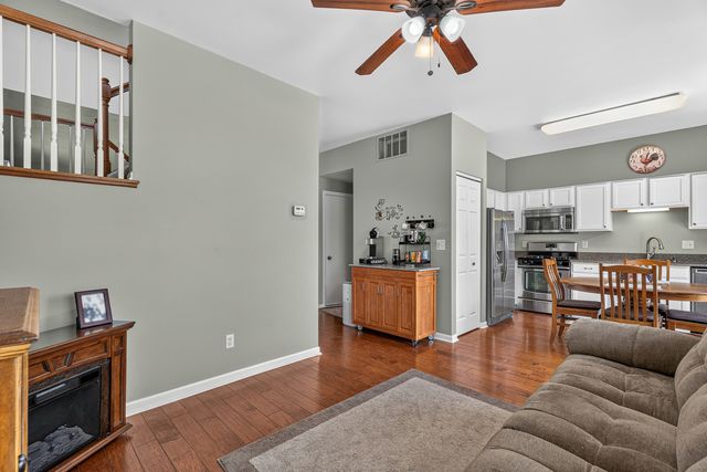 21249 W Edison Lane, Plainfield, IL 60544