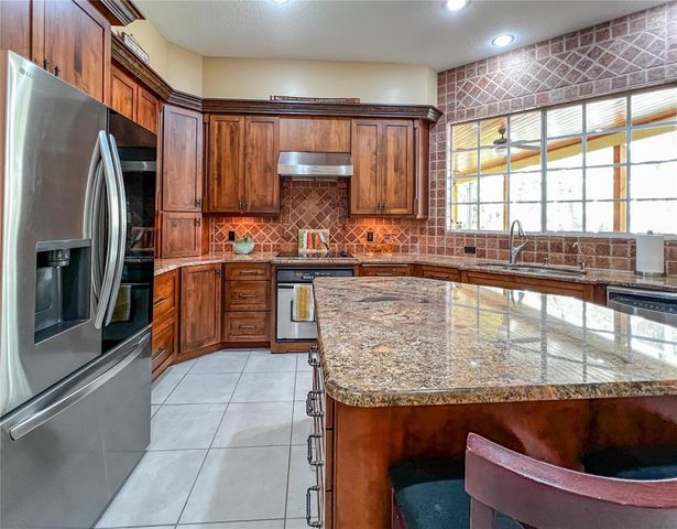 8422 SHENANDOAH RUN, Wesley Chapel, FL 33544