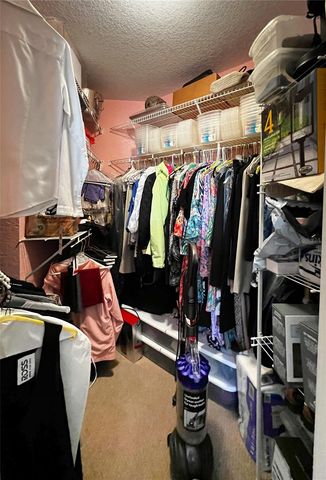 8422 SHENANDOAH RUN, Wesley Chapel, FL 33544