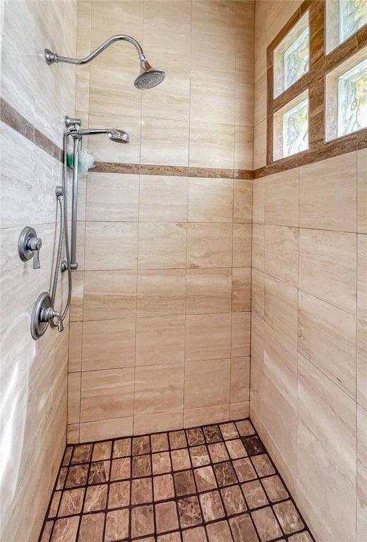 Image 31 of property listing at 8422 SHENANDOAH RUN, Wesley Chapel, FL 33544