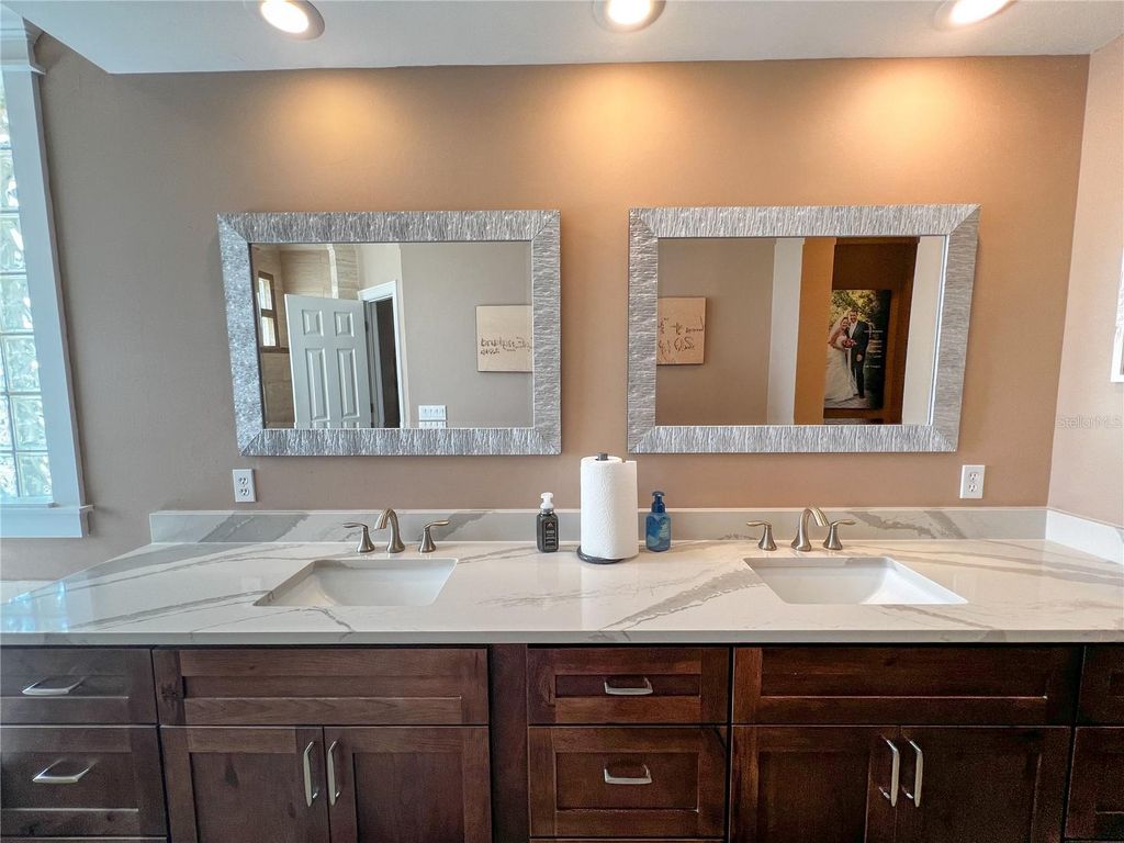 Image 35 of property listing at 8422 SHENANDOAH RUN, Wesley Chapel, FL 33544