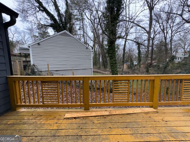 2005 Arlington Circle NW, Atlanta, GA 30318