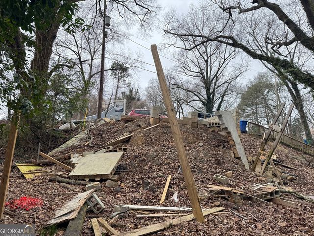 2005 Arlington Circle NW, Atlanta, GA 30318