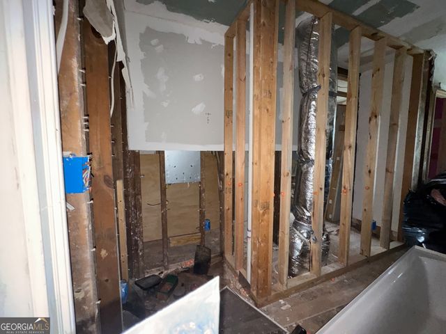 2005 Arlington Circle NW, Atlanta, GA 30318