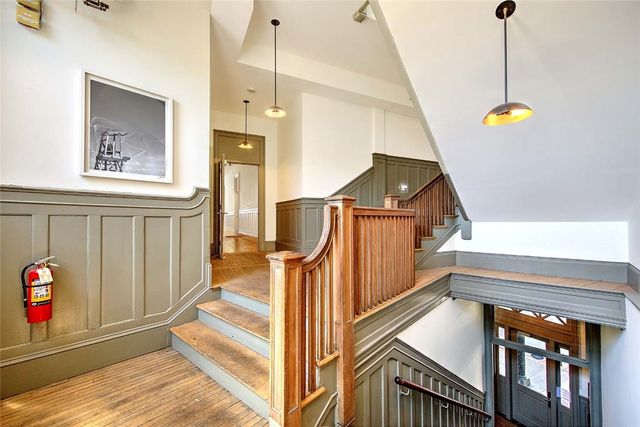 225 Weybosset Street 6, Providence, RI 02903