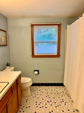 114 Folsom Ave, Somerset, MA 02726