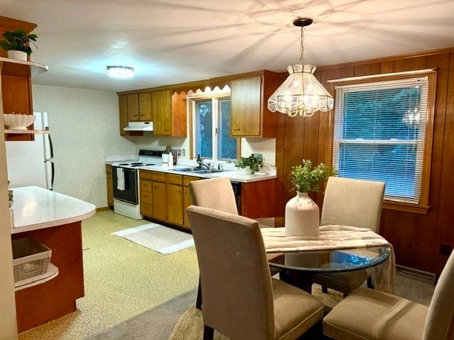 114 Folsom Ave, Somerset, MA 02726