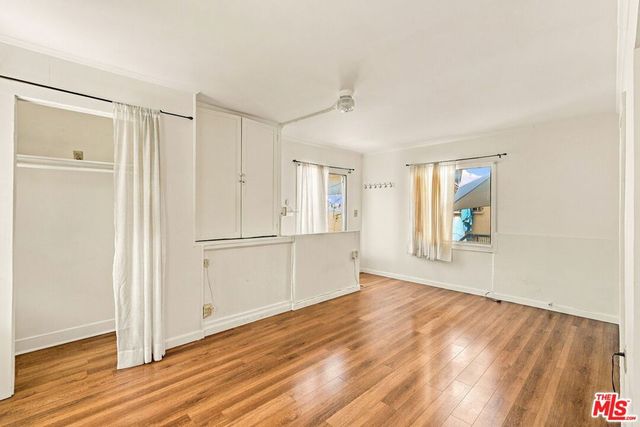 2428 N Beachwood Drive, Los Angeles, CA 90068
