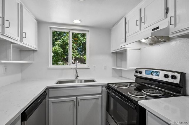 10001 E Evans Avenue 56D, Denver, CO 80247