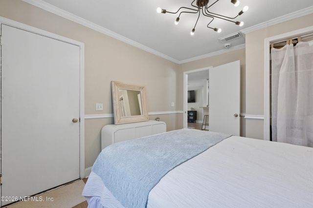 1611 6TH Avenue N, Jacksonville Beach, FL 32250