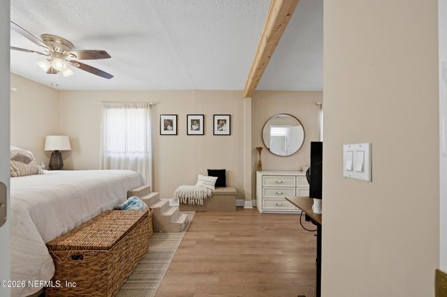 1611 6TH Avenue N, Jacksonville Beach, FL 32250