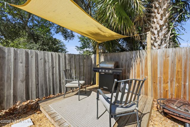 1611 6TH Avenue N, Jacksonville Beach, FL 32250