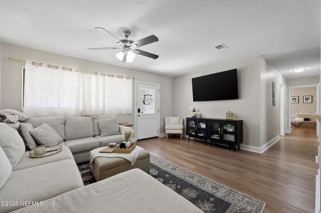 1611 6TH Avenue N, Jacksonville Beach, FL 32250