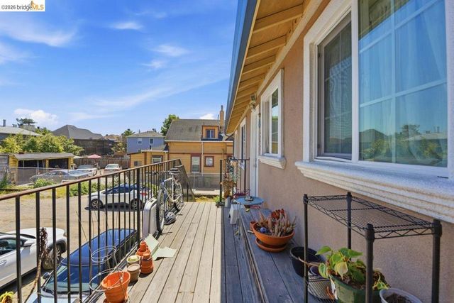 5936 Martin Luther King Jr Way, Oakland, CA 94609