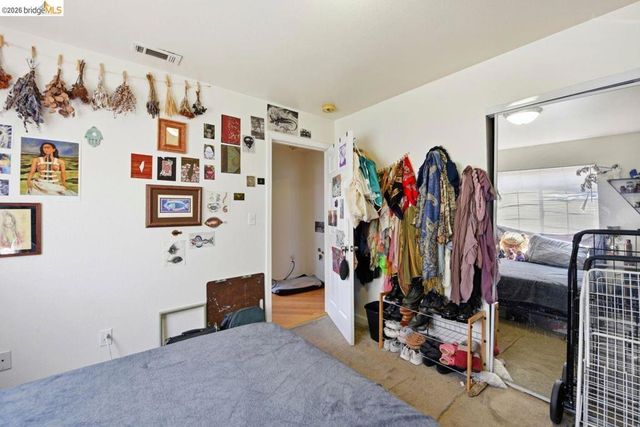 5936 Martin Luther King Jr Way, Oakland, CA 94609