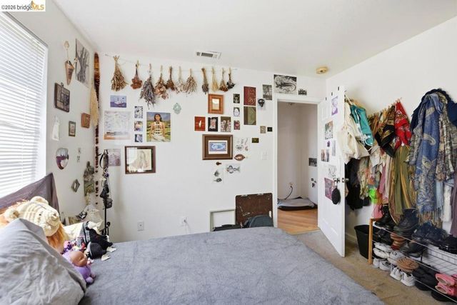 5936 Martin Luther King Jr Way, Oakland, CA 94609