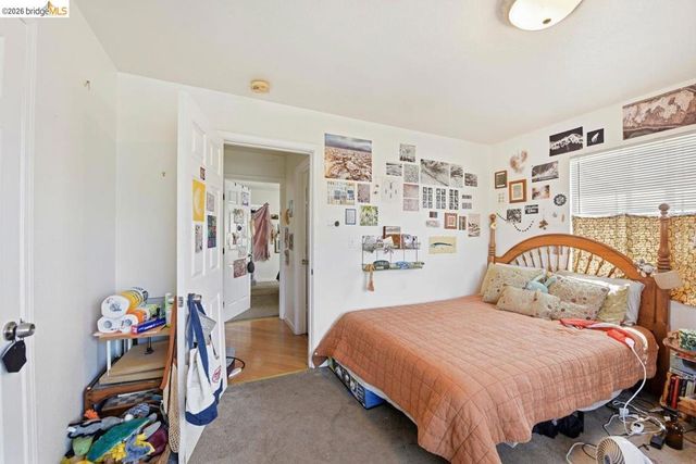 5936 Martin Luther King Jr Way, Oakland, CA 94609