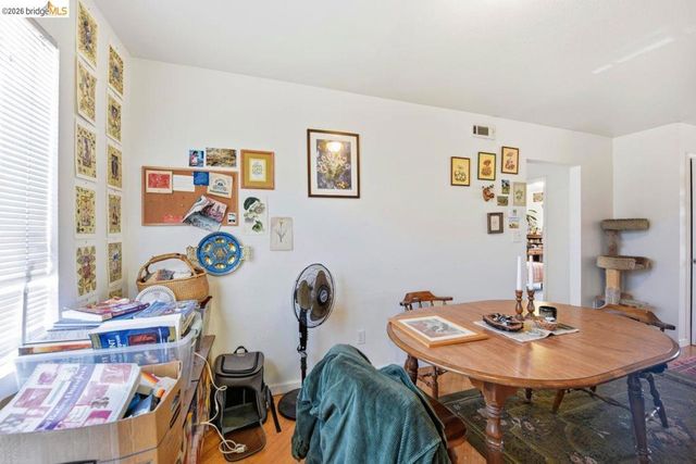 5936 Martin Luther King Jr Way, Oakland, CA 94609