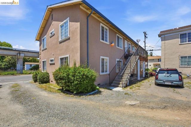 5936 Martin Luther King Jr Way, Oakland, CA 94609