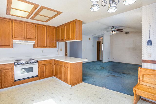 445 O St, Rio Linda, CA 95673