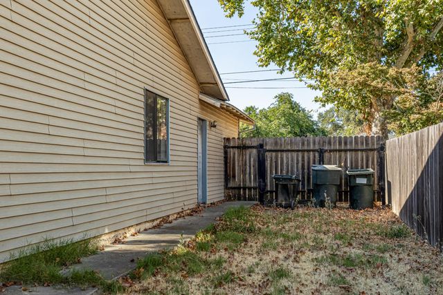 445 O St, Rio Linda, CA 95673