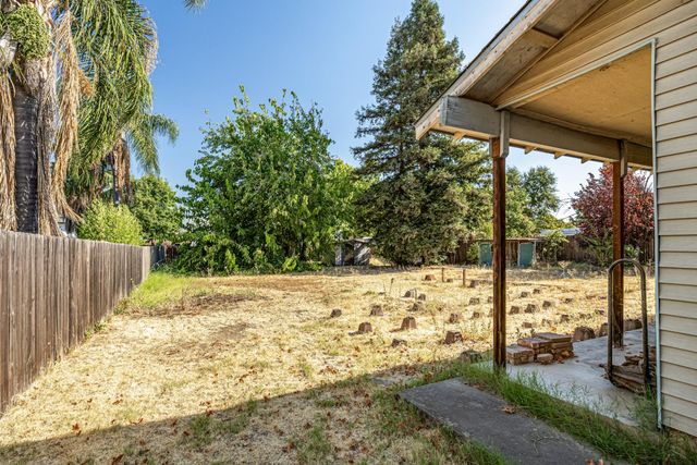 445 O St, Rio Linda, CA 95673