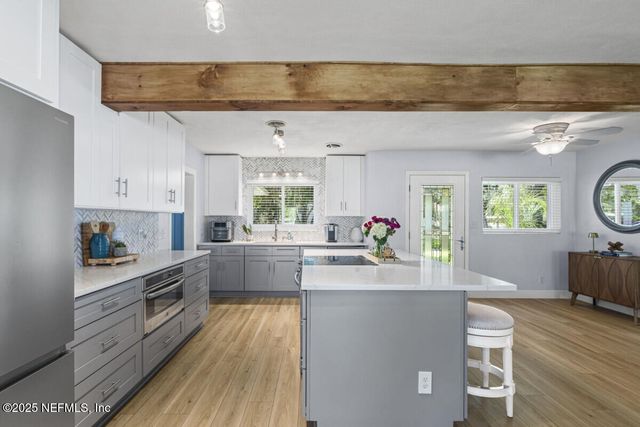 1901 TANGLEWOOD Road, Jacksonville Beach, FL 32250