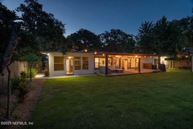 1901 TANGLEWOOD Road, Jacksonville Beach, FL 32250