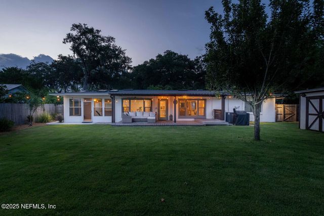 1901 TANGLEWOOD Road, Jacksonville Beach, FL 32250