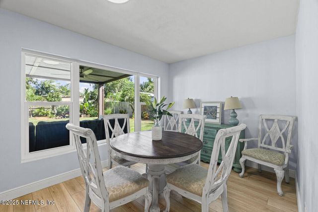 1901 TANGLEWOOD Road, Jacksonville Beach, FL 32250