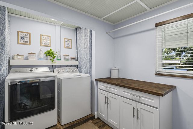 1901 TANGLEWOOD Road, Jacksonville Beach, FL 32250