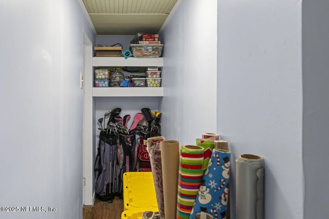 1901 TANGLEWOOD Road, Jacksonville Beach, FL 32250