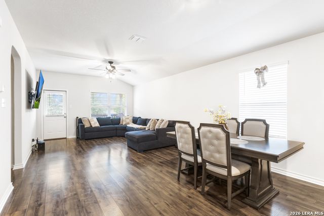 5919 Hindes Stone, San Antonio, TX 78253