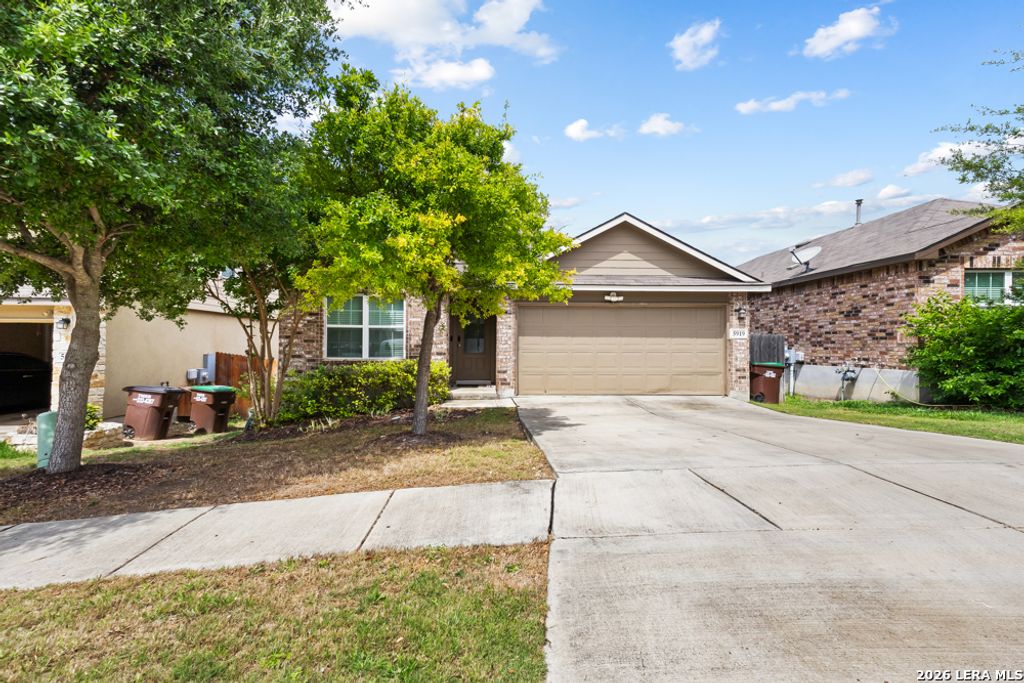 5919 Hindes Stone, San Antonio, TX 78253