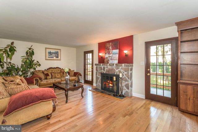 412 NORRISTOWN, Horsham, PA 19044