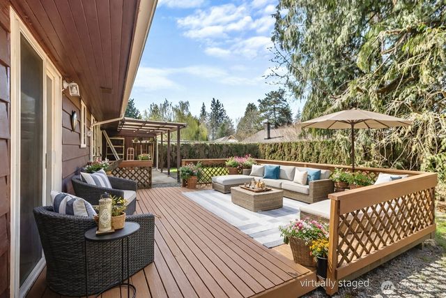 5709 Grove Street, Marysville, WA 98270