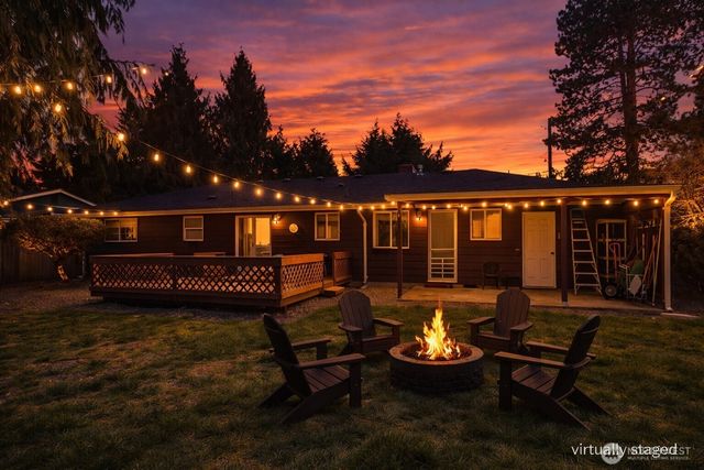 5709 Grove Street, Marysville, WA 98270