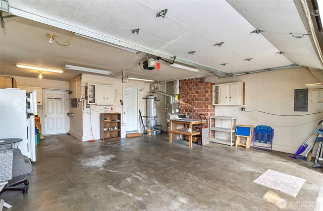 5709 Grove Street, Marysville, WA 98270