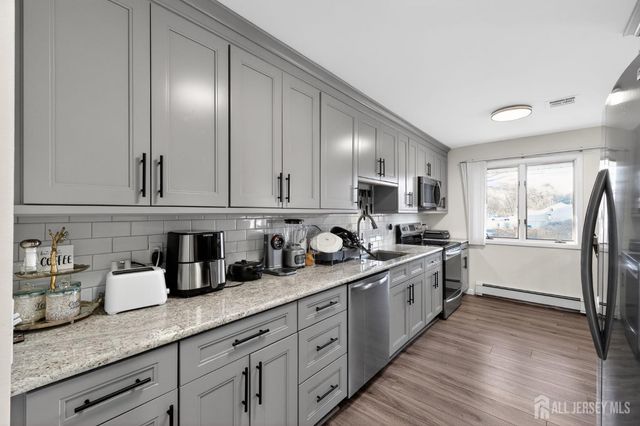 1326 Leguene Avenue, Lacey, NJ 08731