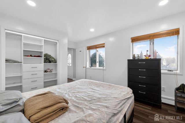 1326 Leguene Avenue, Lacey, NJ 08731